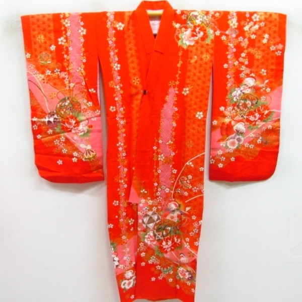 * kimono 10* 1 jpy silk child kimono for girl gold paint .. Sakura flax. leaf flower Tang .. underskirt set . length 131cm.56.5cm [ including in a package possible ] **