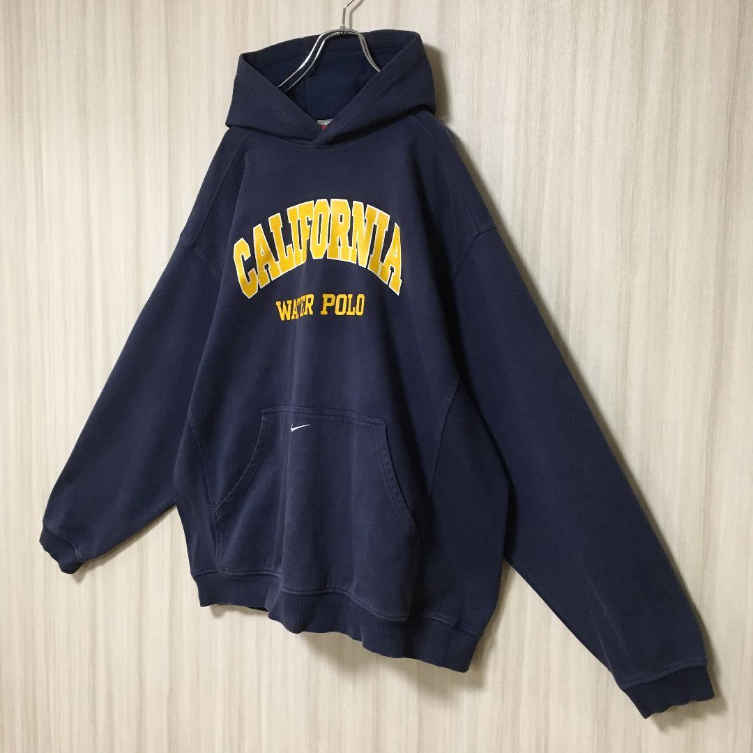 NIKE ナイキ college カリフォルニア大学 刺繍ロゴ プルオーバー NIKE ナイキ college カリフォルニア大学 刺繍ロゴ プルオーバー