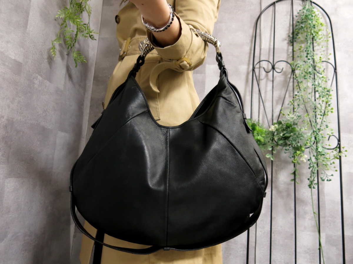 Yahoo!オークション - 超美品 YSL Yves Saint-Laurent イヴ Yahoo!オークション - 超美品 YSL Yves Saint-Laurent イヴ