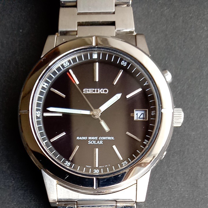 SEIKO（セイコー）電波ソーラー腕時計　スピリット　7B22-0AW0