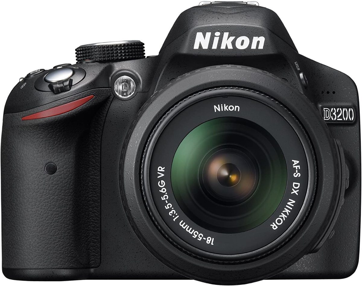 美品 Nikon D3200 レンズキット ブラック カメラ 人気 おすすめ