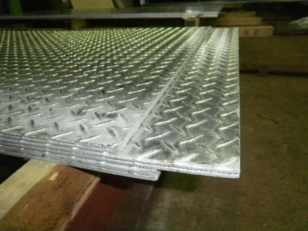 鉄 亜鉛メッキ縞(しま)鋼板(SS400相当）在庫材 寸法 切り売り 小口販売加工 F10_画像1