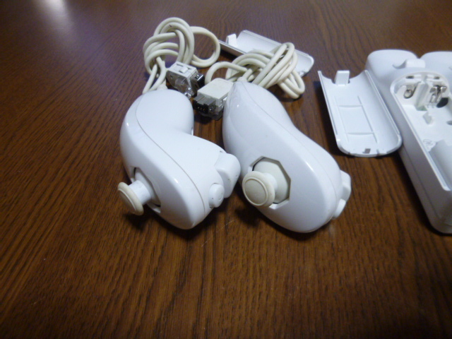 RSJN028【送料無料 動作確認済】Wii リモコン ヌンチャク ジャケット ストラップ　 2個セット ホワイト　白　カバー