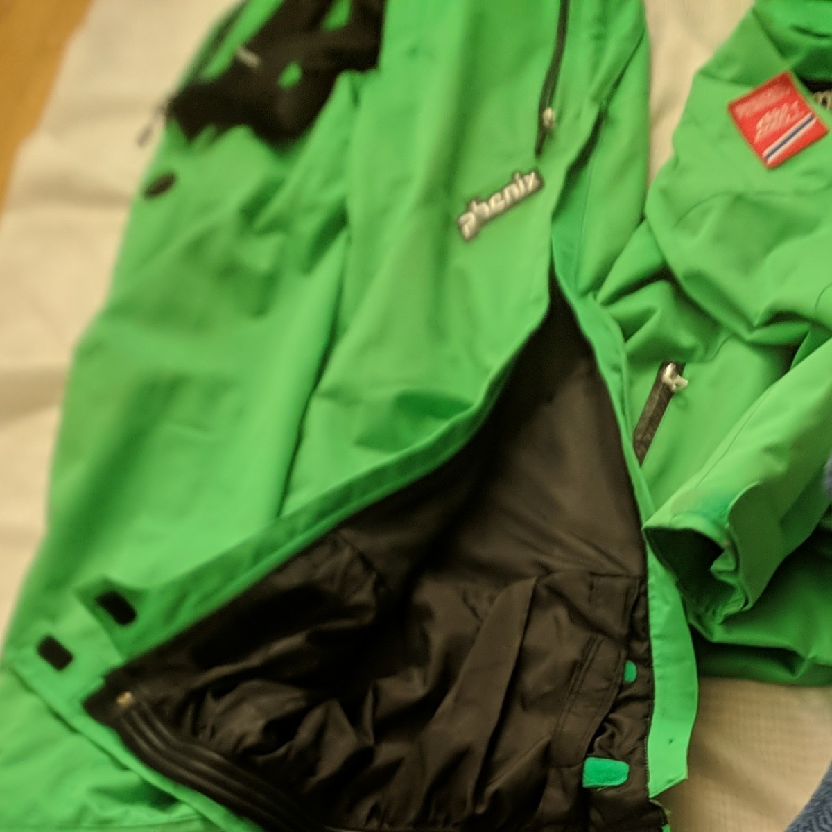 PHENIX スキーウェア 上下セット ノルウェー ワッペン 150 PHENIX スキーウェア 上下セット ノルウェー ワッペン 150