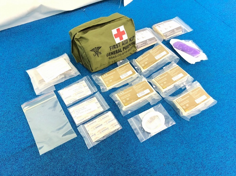 最大87%OFFクーポン 米軍 FIRST AID KIT ファーストエイド .2