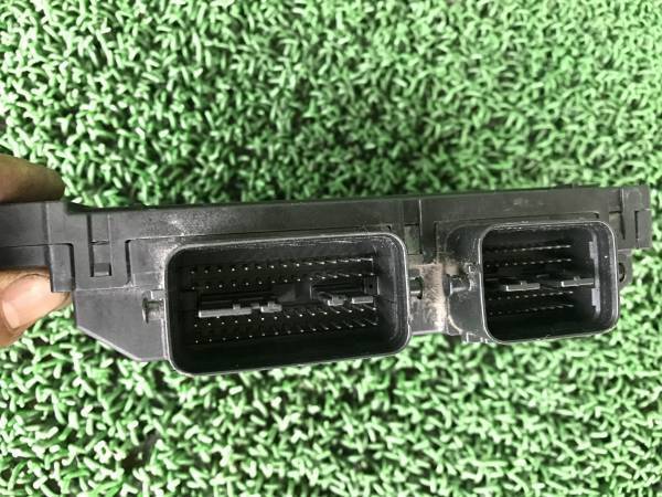 ワゴンR MH21S エンジンコンピューター 33920-58J1 K6A 送料520円_画像2