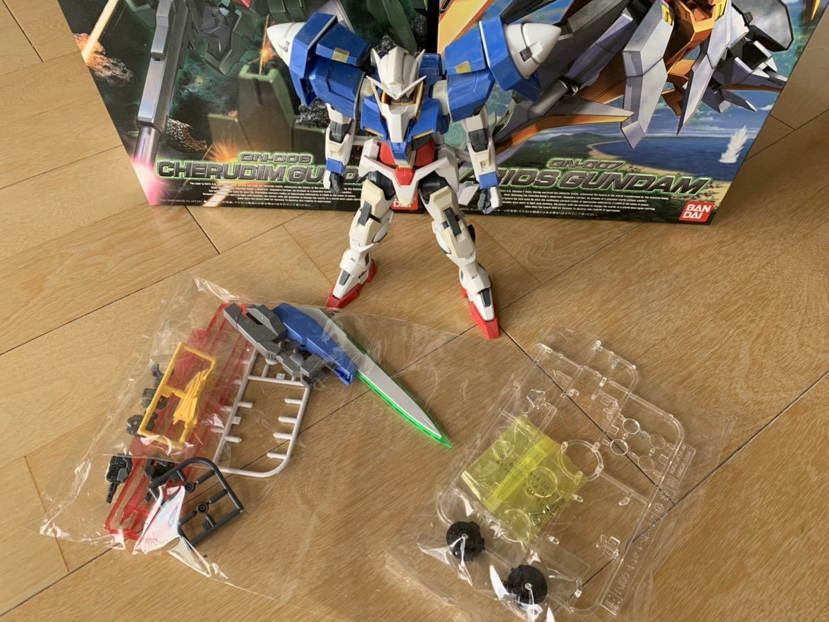1/100ガンダムOO ケルディム アリオス セラヴィー ガンダム 1/100ガンダムOO ケルディム アリオス セラヴィー ガンダム