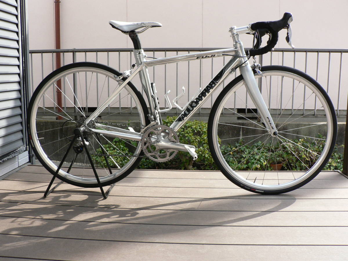Yahoo!オークション - FUJI バラクーダ 2010年式 シマノ5600ー Yahoo!オークション - FUJI バラクーダ 2010年式 シマノ5600ー