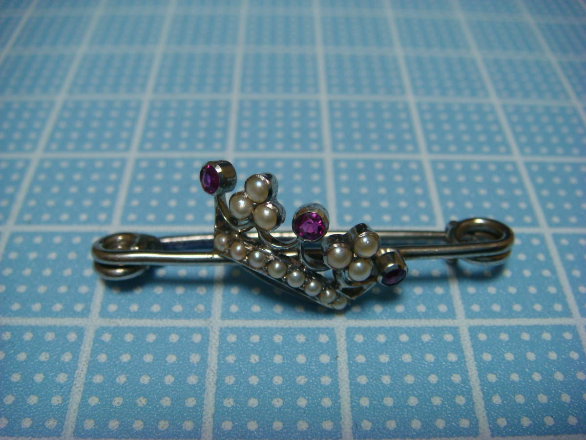 * antique Vintage .. design ruby si-do pearl brooch *