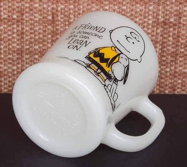 ファイヤーキング ピーナッツ スヌーピー チャーリー ブラウン / Fire-King Charlie Brown Snoopy A Friend is Someone you can Lean ON_画像9