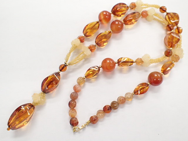 K18 Kohaku Amber Amber Collece примерно 58,2 г