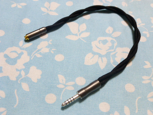 2.5mm4 ultimate ( female ) - 4.4mm5 ultimate ( silver plating ) conversion cable BELDEN 1804a. core composition 25cm taupe la sale Fiio M15 ZX507 Cayin N8 R2R2000 ZEN DAC