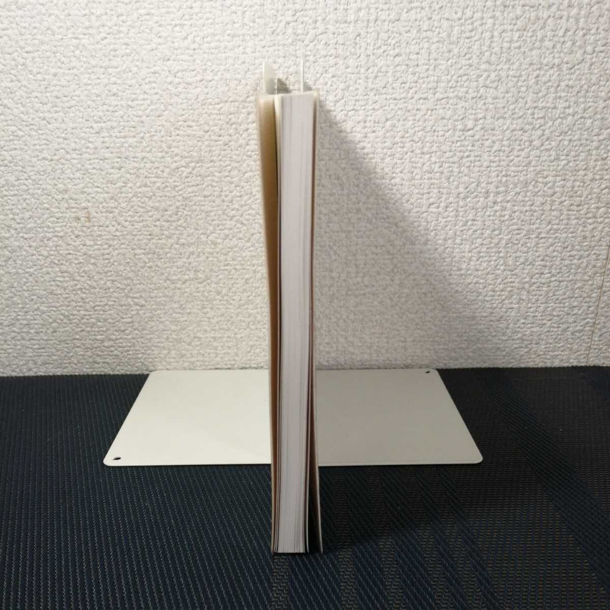 [ six height thing ...] Okayama library 164 Kobayashi . line work 