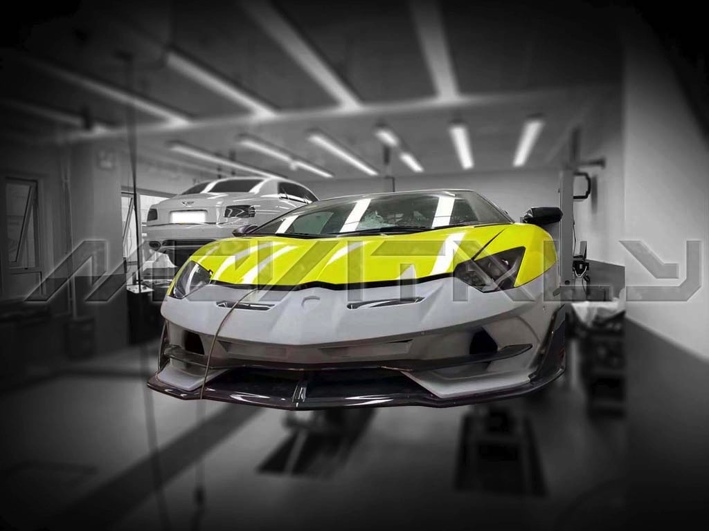 最安値・最高品質FRP製 Lamborghiniランボルギーニアヴェンタドール全