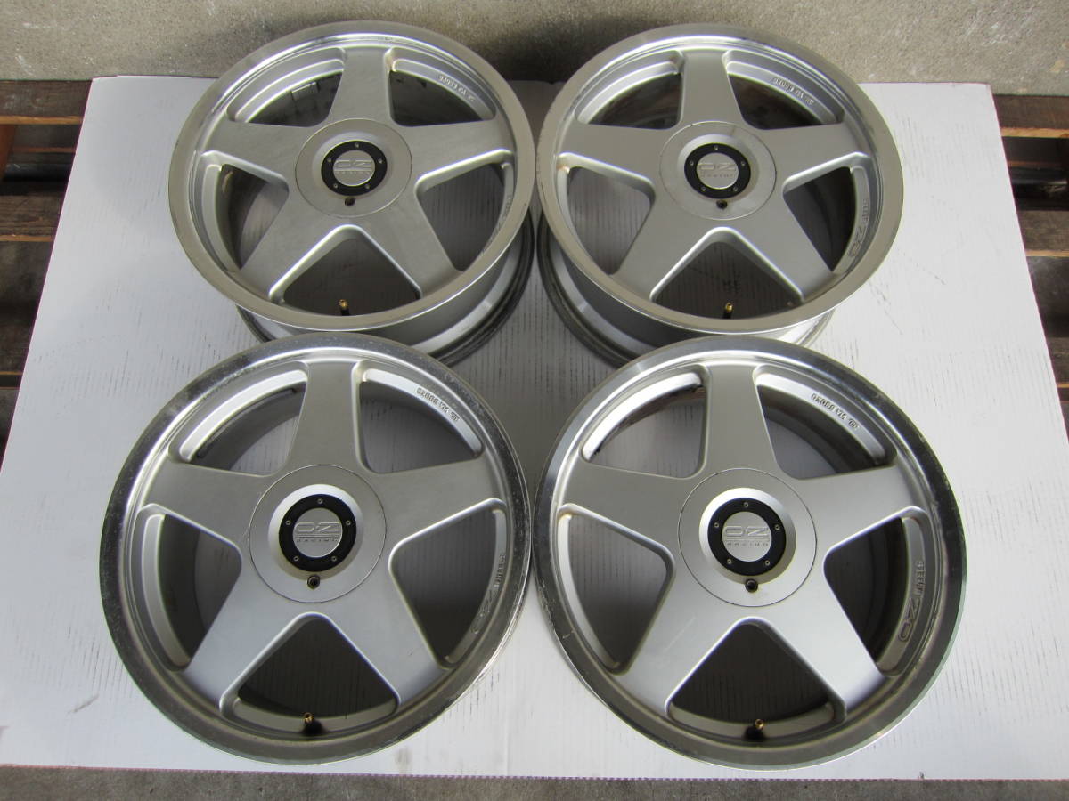 ☆OZ Racing 17インチ 7J ET40 PCD114.3 x 5H / 4H マルチ オーゼット