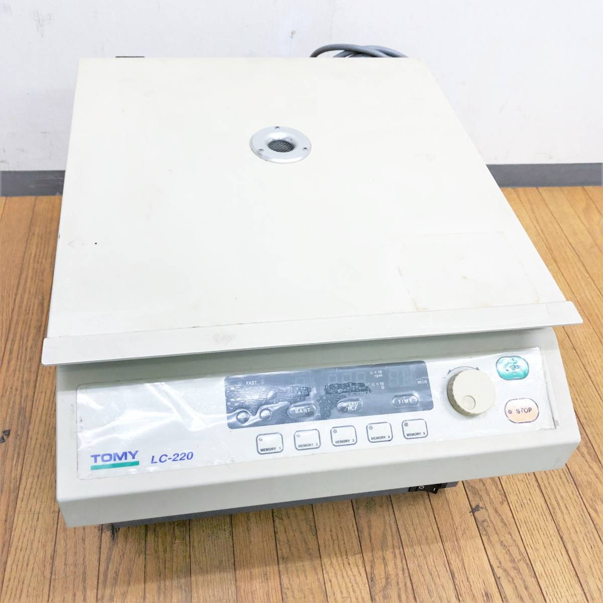 Yahoo!オークション - TOMY/卓上多本架遠心機/ LC-220/遠心分離 Yahoo!オークション - TOMY/卓上多本架遠心機/ LC-220/遠心分離