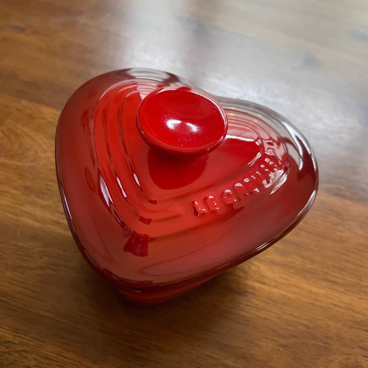 ル・クルーゼ LE CREUSET ルクルーゼ ラムカンダムール 赤 白 ル・クルーゼ LE CREUSET ルクルーゼ ラムカンダムール 赤 白