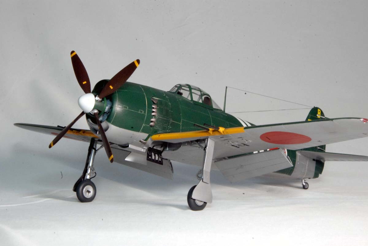 atsudra工房完成品】1/32 紫電改 戦闘第301飛行隊 戦闘第407 atsudra工房完成品】1/32 紫電改 戦闘第301飛行隊 戦闘第407