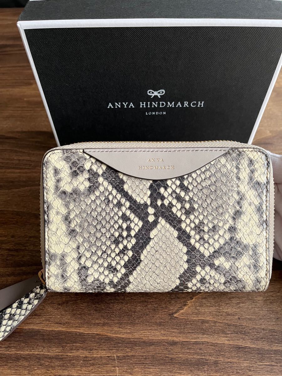 セール! 【美品】Anya 割引クーポン 【美品】Anya Hindmarch 唇