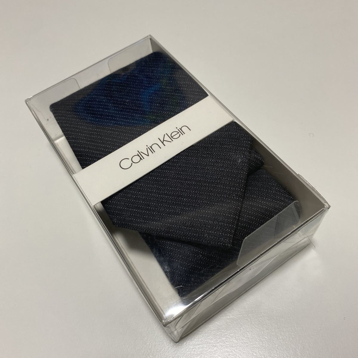 * new goods unused *Calvin Klein( Calvin Klein )/ necktie / charcoal gray series /BOX entering / wedding /2 next ./ ceremonial occasions / gift .!