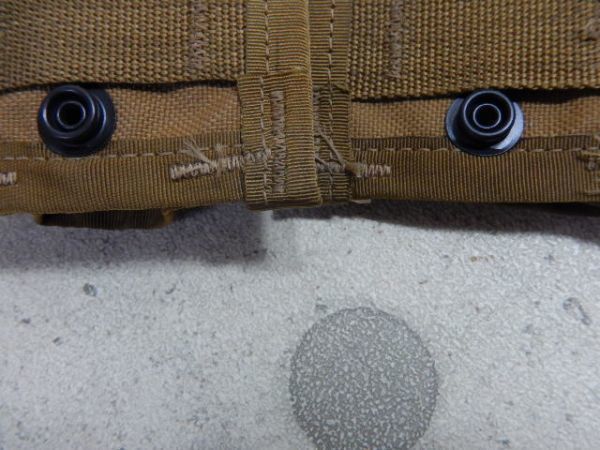 M56 良品！◆MOLLEⅡ 40MM HIGH EXPIOSIVE POUCH シングルグレネードポーチ2個◆米軍◆サバゲー！_画像5