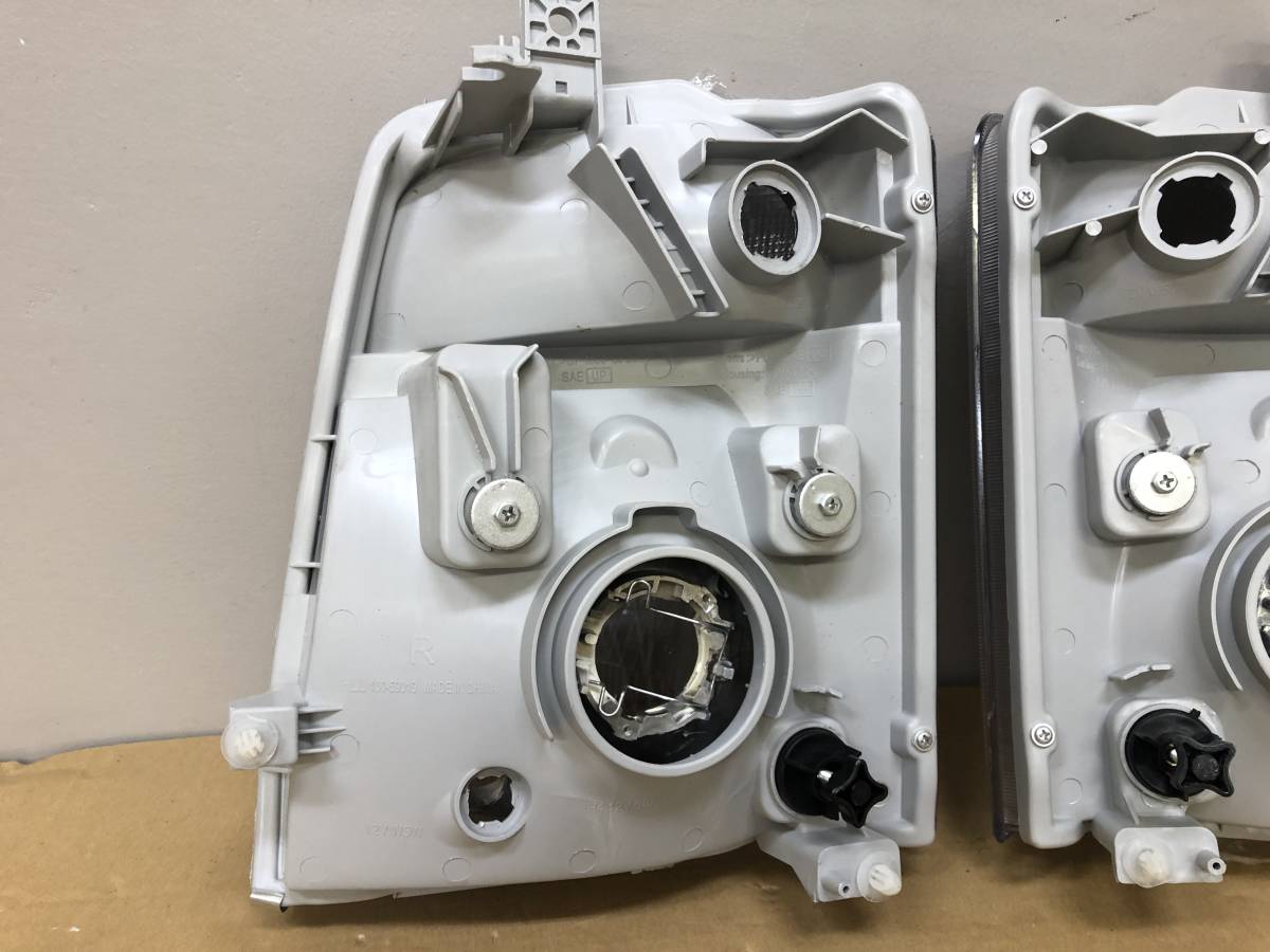 新品未使用 スズキ キャリー キャリィ DA63T ヘッドランプ ヘッド