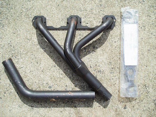 新品J型エンジン用エキマニ.タコ足.エキゾーストマニホールド.ソレックスJ15ダットサン520.521.620.720ダットラ.ブルーバード等SOLEX.WEBER