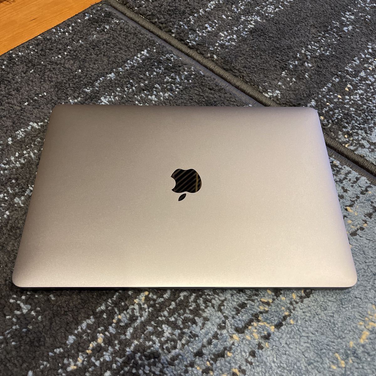 Apple MacBook Pro 13インチ 2016 タッチバー Touch Bar 搭載 スペース