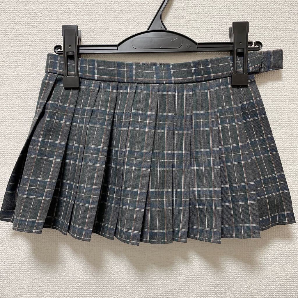 Yahoo!オークション - 三重 久居高校 制服 マイクロミニスカート Yahoo!オークション - 三重 久居高校 制服 マイクロミニスカート