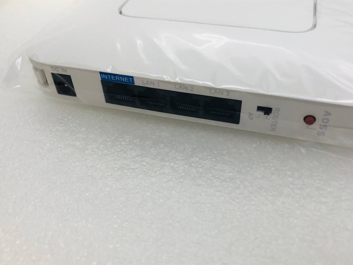 ★★送料無料★★　美品　BUFFALO　無線LAN親機　WSR-2533DHPL2-WH　ホワイト　Wi-Fiルーター [1733+800Mbps ac/n/a/g/b　IPv6対応]