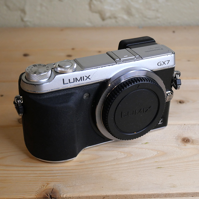 新発売 Lumix デジタルカメラ ジャンクですがシャッター切れます ミラーレス一眼 panasonic gx7 - パナソニック -  labelians.fr