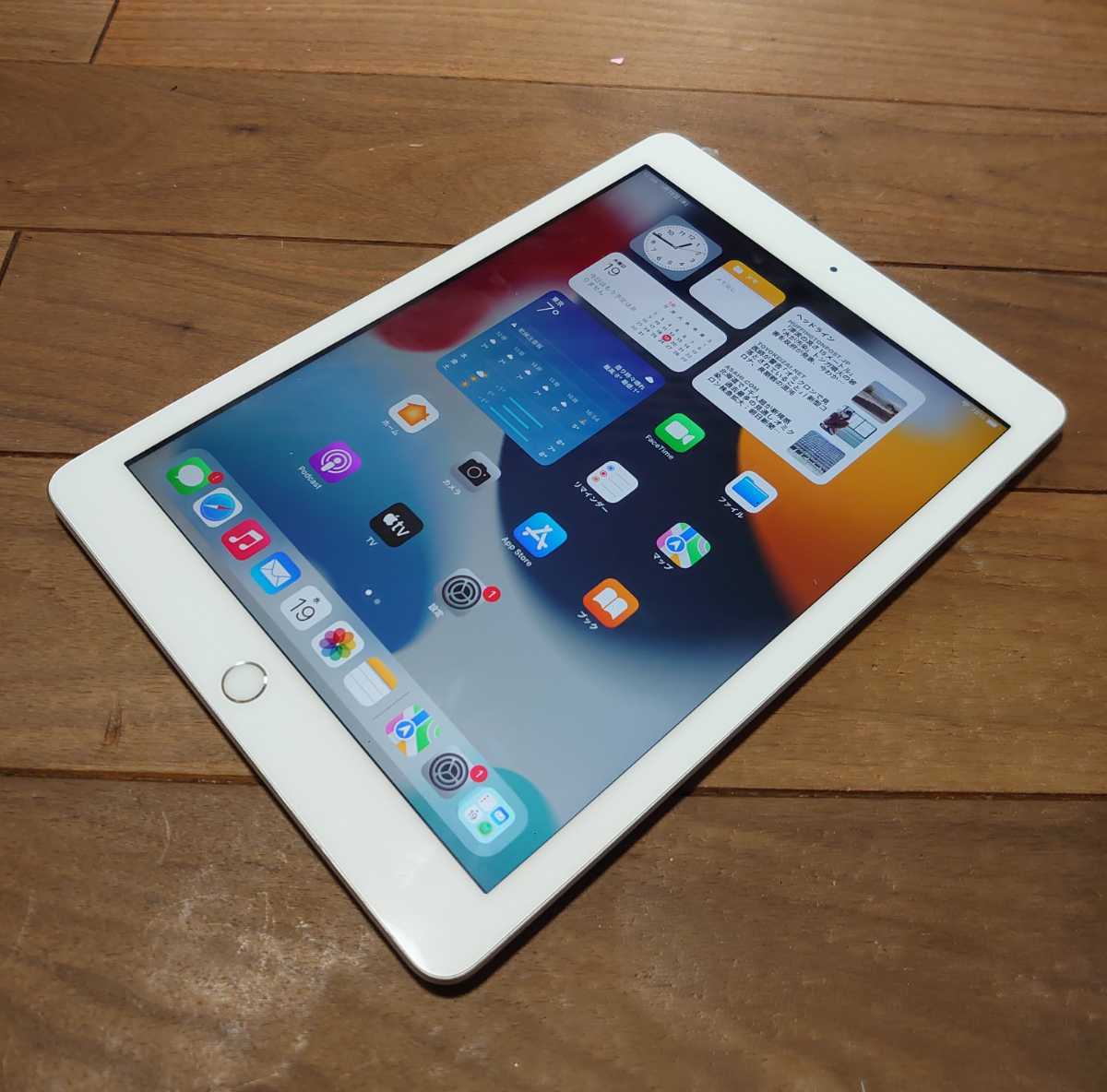 iPad第5世代 A1822 本体32GBシルバーWi-Fiモデル完動品 み1円スタート ①(iPad本体)｜売買されたオークション情報