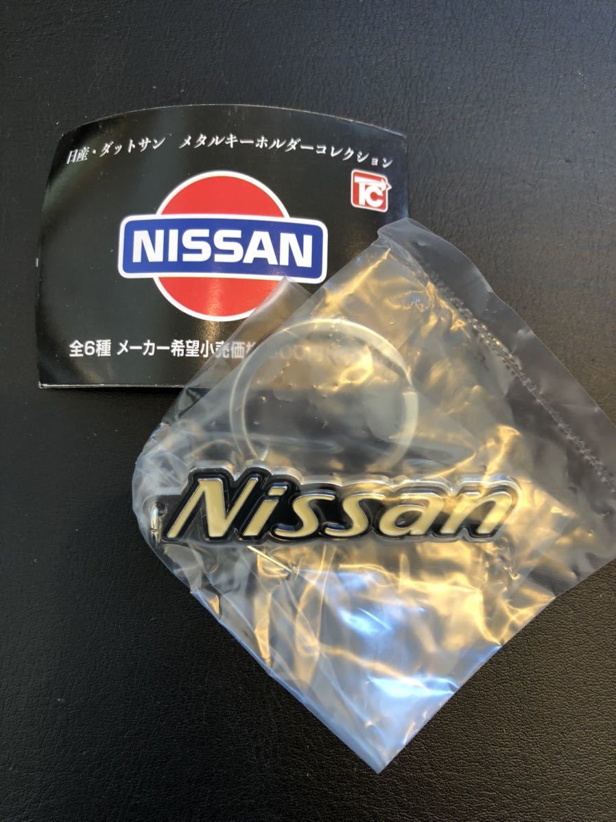 294円 【お買得！】 NISSAN GT-R エンブレムメタルキーホルダー 2007年 R35