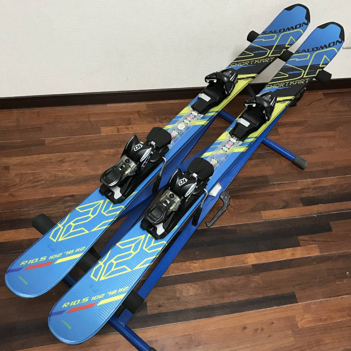 新品 】 サロモン ショートスキー ミッドスキー 125cm - 板 - labelians.fr 新品 】 サロモン ショートスキー ミッドスキー 125cm - 板 - labelians.fr