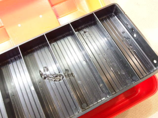 アムコUMCO 1133P 赤レアカラーオールドタックルボックス(22645 アムコUMCO 1133P 赤レアカラーオールドタックルボックス(22645