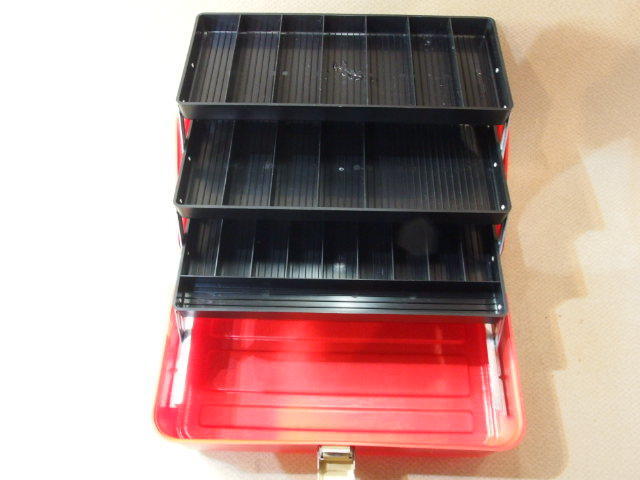 amkoUMCO 1133P red rare color Old tackle box (22645