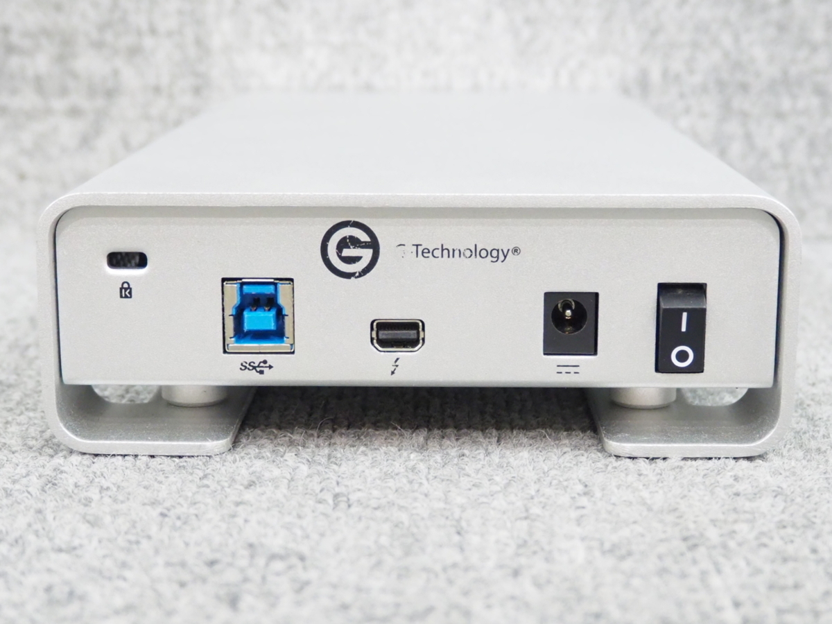 [6] ☆ G-Technology GDRIVE with Thunderbolt 外付けHDD 3TB　GDRETHU3JB30001BDB ☆ USB3.0 ☆_画像3