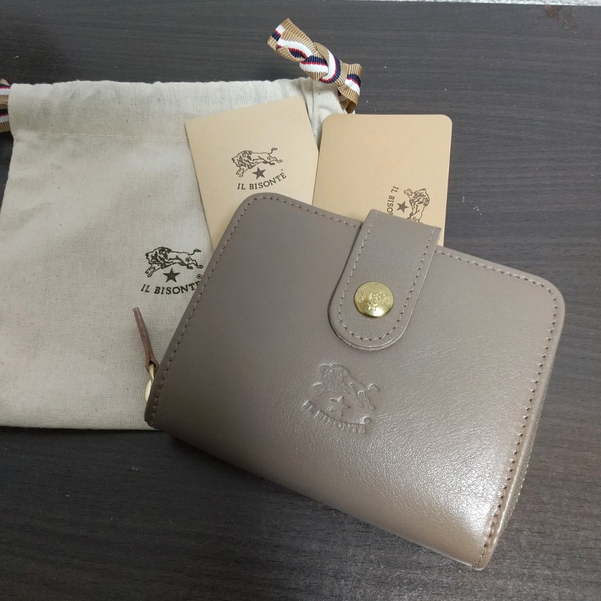 新品 イルビゾンテ 本革 レザー ラウンド ウォレット 財布 グレー