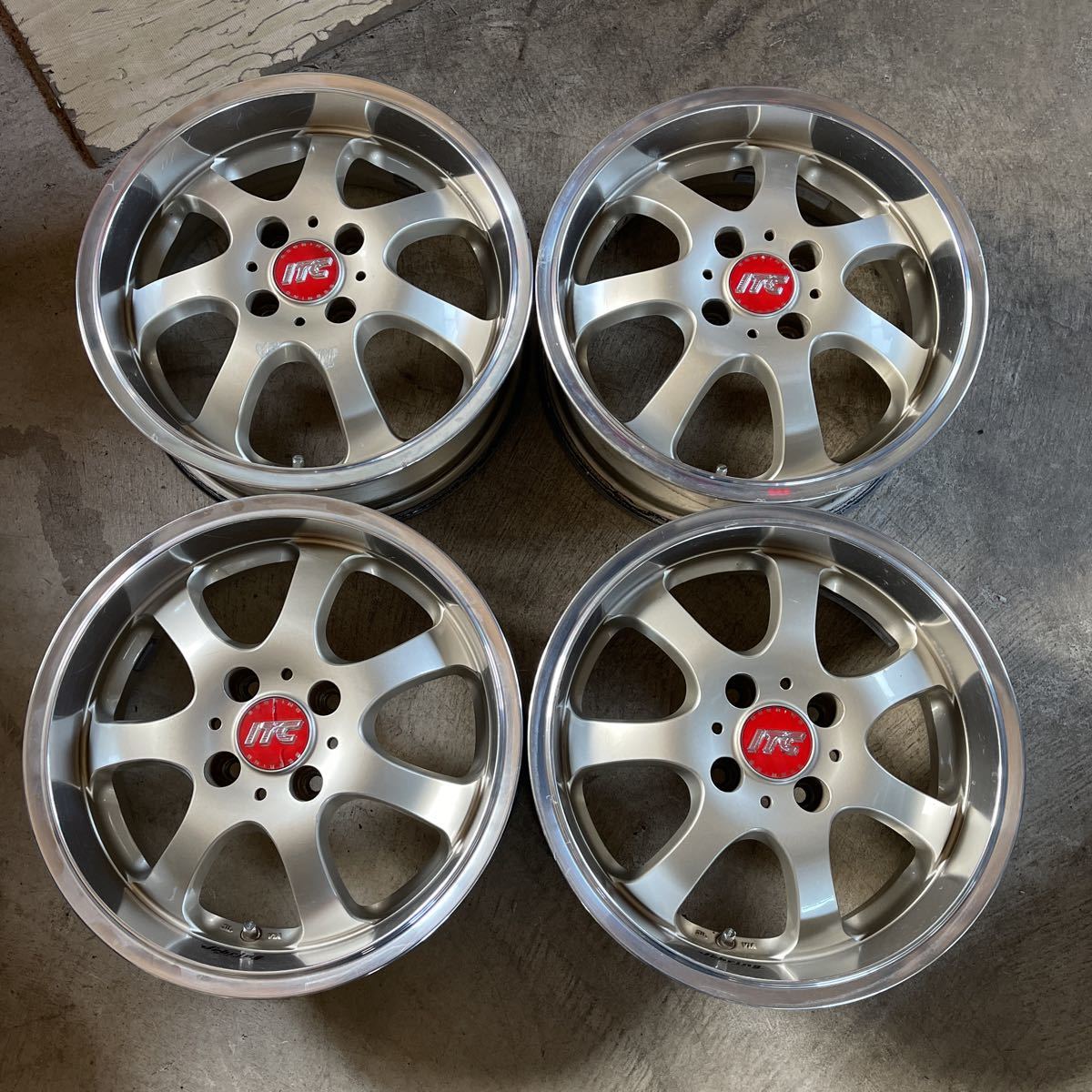 Yahoo!オークション - 深リム RAYS SEBRING ITC SPORT 15インチ Yahoo!オークション - 深リム RAYS SEBRING ITC SPORT 15インチ