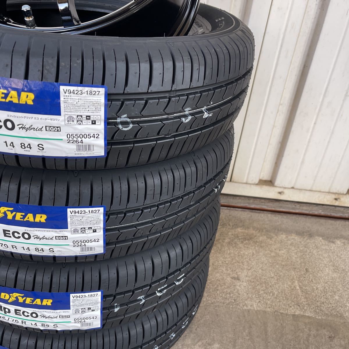 送料込☆グッドイヤーEG01☆175/70R14☆4本☆アクアヤリスヴィッツ