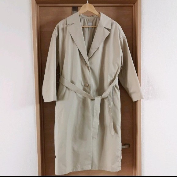 新品 休日と詩 トリトンコート | noonanwaste.com