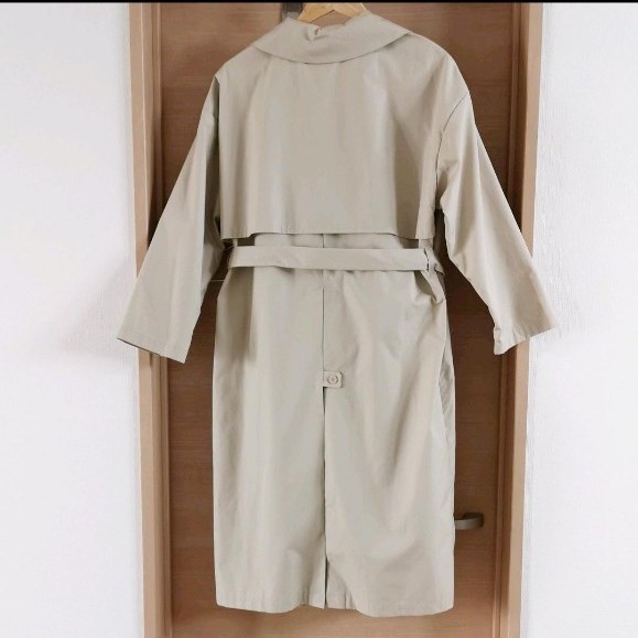 新品 休日と詩 トリトンコート | noonanwaste.com