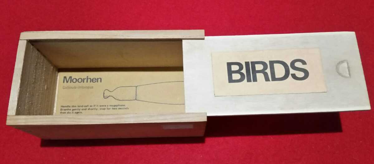 [BIRDS] птица дудка красный la гинкго ( самка )ke Revell фирма bird call OISEAUX ( Франция производства ) ( дудка птица наблюдение природа парк свисток лес )