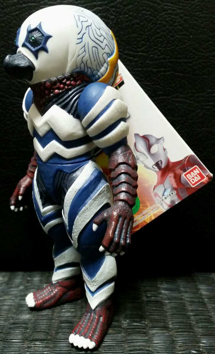 ☆BANDAI ガッツ星人 (タグ付き) 2006年 円谷プロ ソフビ (バンダイ 怪獣 ウルトラマンメビウス)_画像4