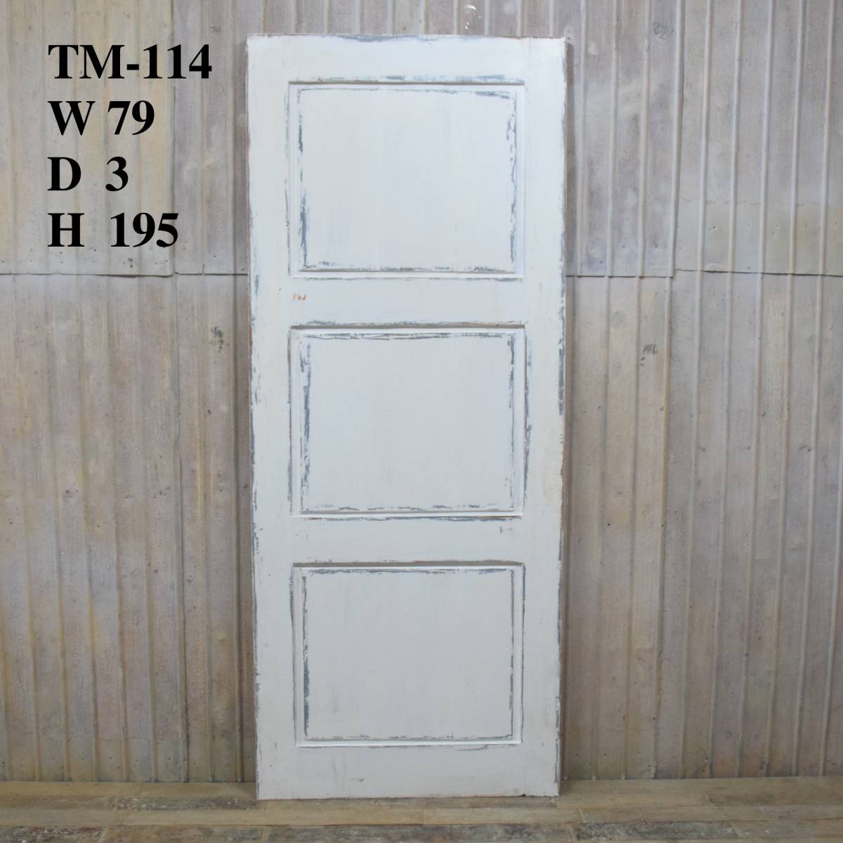 T114=W79×H195 single door door knob cover removing hole restoration settled antique. door white paint store lino beige .n door old . pavilion. wooden fittings ftg