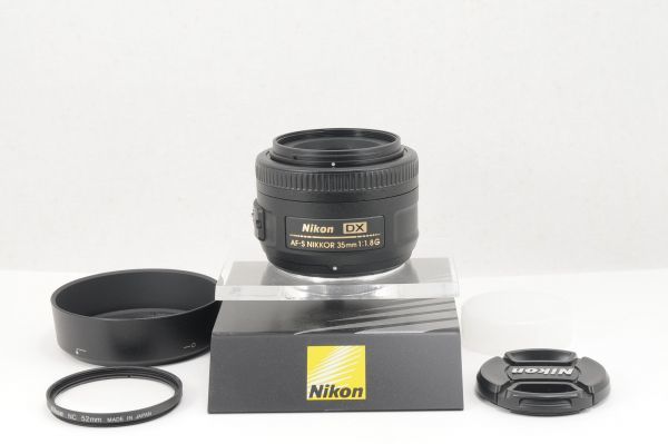 ☆新品級☆ニコン NIKON AF-S DX NIKKOR 35mm F1.8G 外観・光学共に