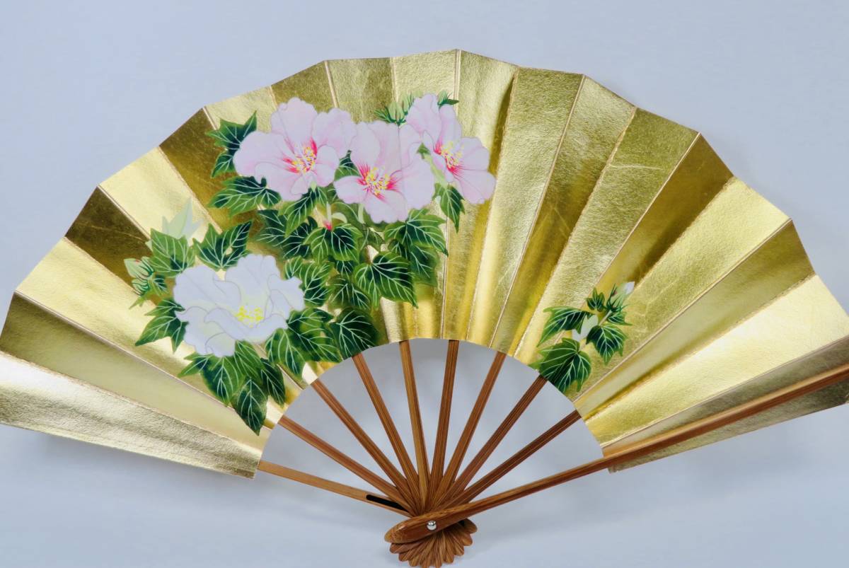 2極タイプ 金もみ松に紅葉の柄 金もみ額紫陽花の柄仕舞扇 | www