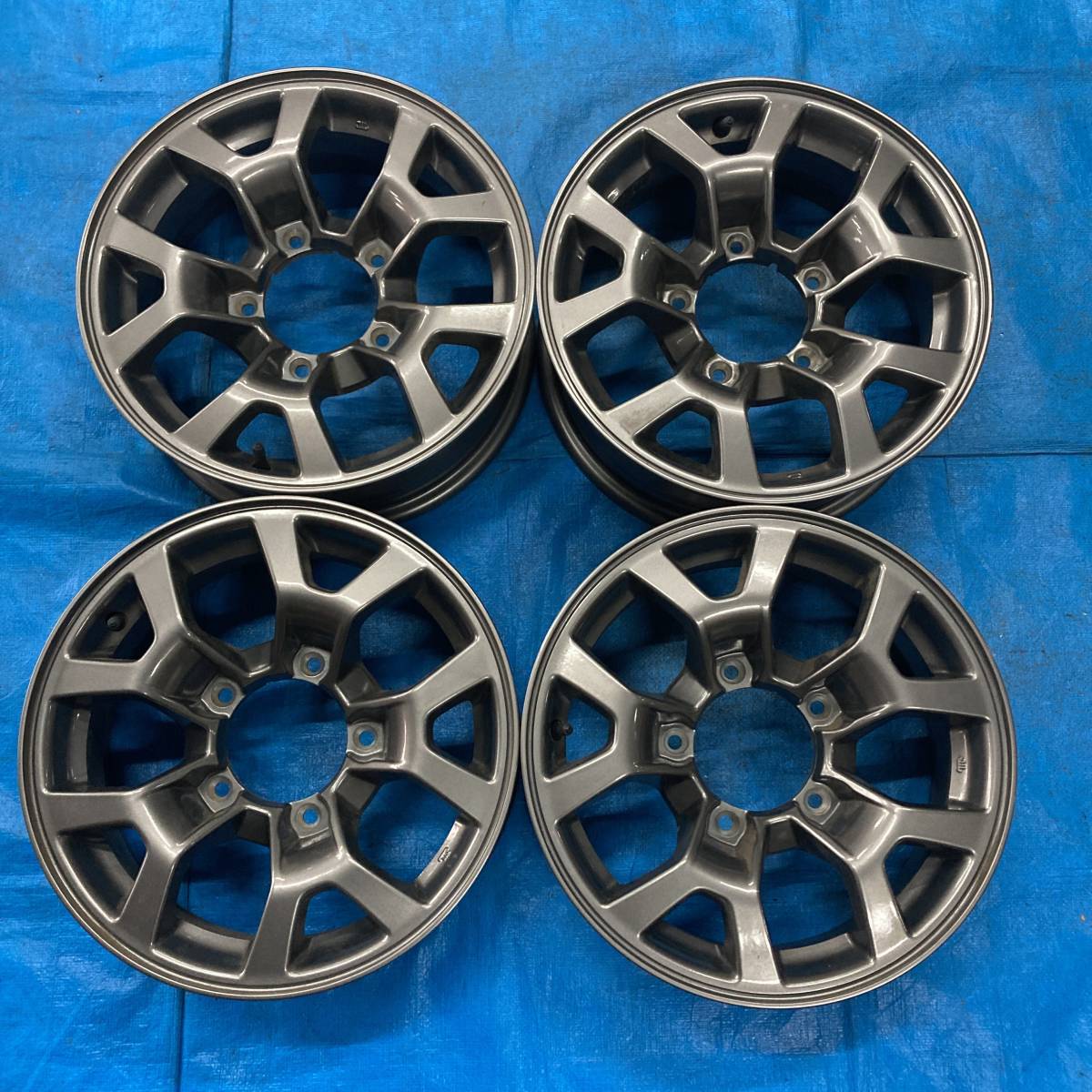 スズキ ジムニーシエラ(JB74W) 純正 アルミホイール 15×5.5J +5 15