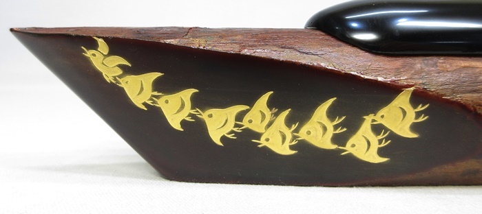 E1338】茶道具 漆芸 塗師 畑幸春 玄々斎好 千鳥蒔絵 蜑小舟香合 E1338】茶道具 漆芸 塗師 畑幸春 玄々斎好 千鳥蒔絵 蜑小舟香合