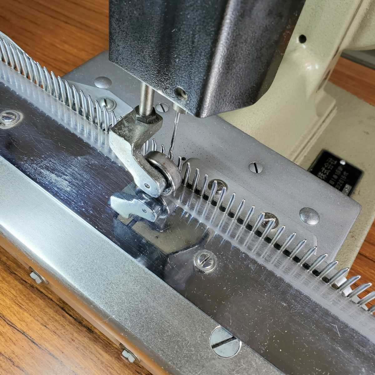 編み機 編機 編み物 綴じ器 リンキング マルサンリンキング(マルイ繊維機械製)CP102 5ゲージ(針間隔約5㎜) 整備済み品
